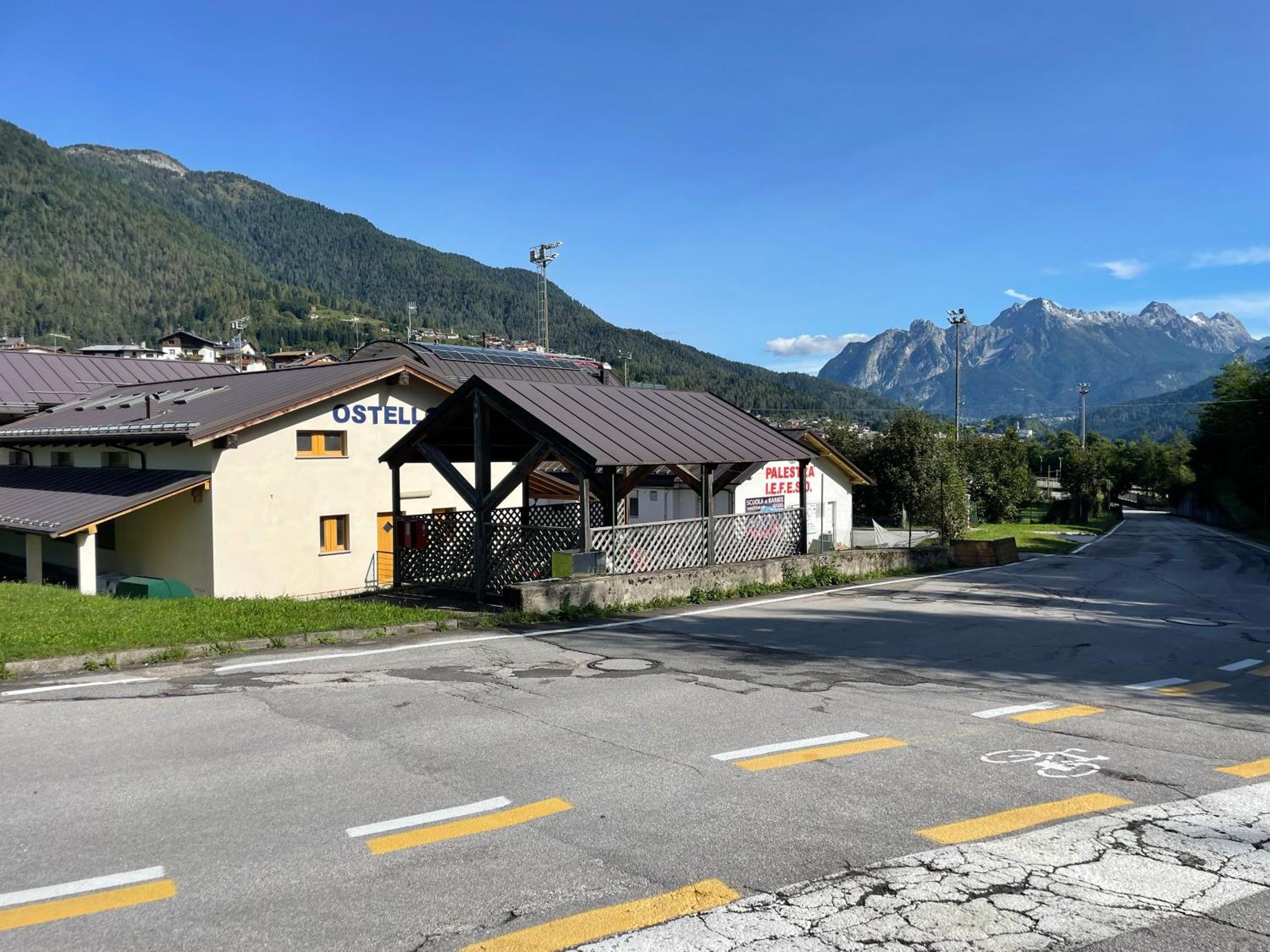 Lunga Via Delle Dolomiti Hotel Calalzo di Cadore Buitenkant foto